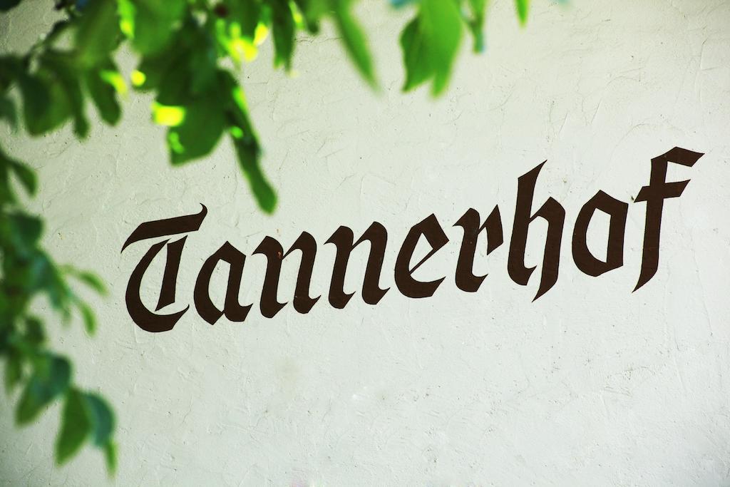 Tannerhof Bed & Breakfast Caines Екстер'єр фото