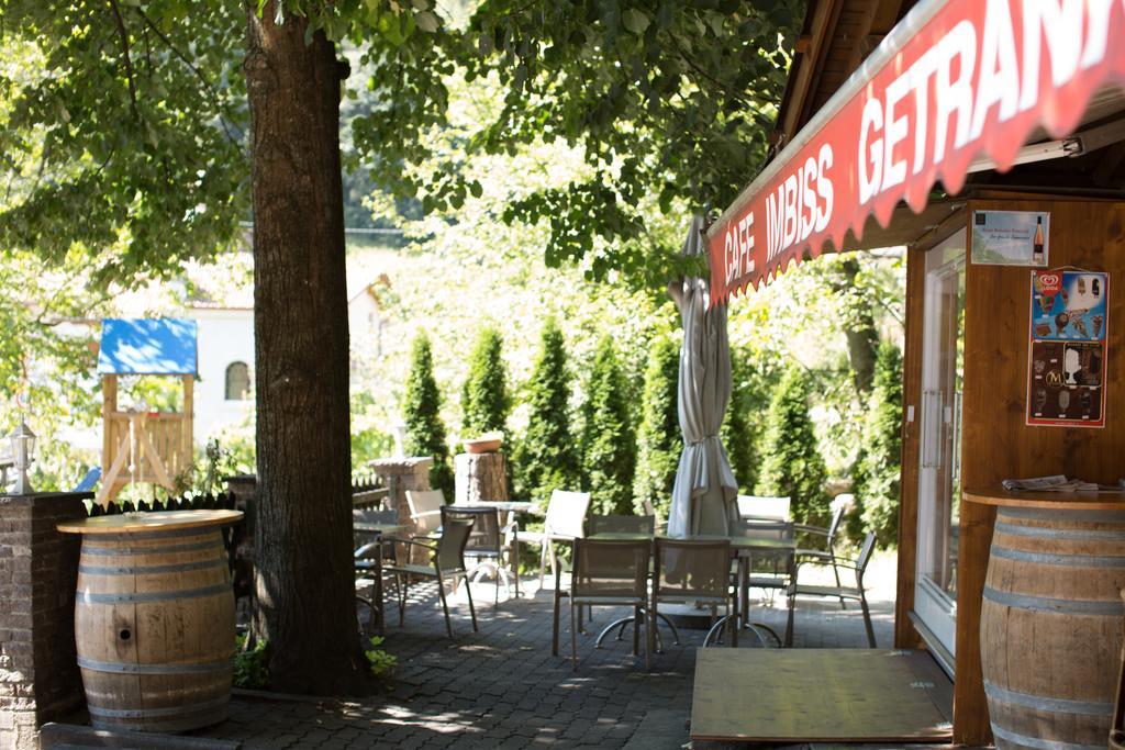 Tannerhof Bed & Breakfast Caines Екстер'єр фото